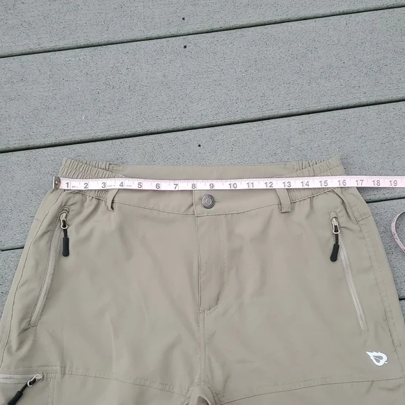 Baleaf Elastic Waist Cargo Shorts - Picture 7 of 8